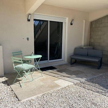 Bel Appartement Avec Parking Cabannes エクステリア 写真